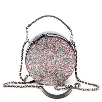 CHANEL
Glitter Chain