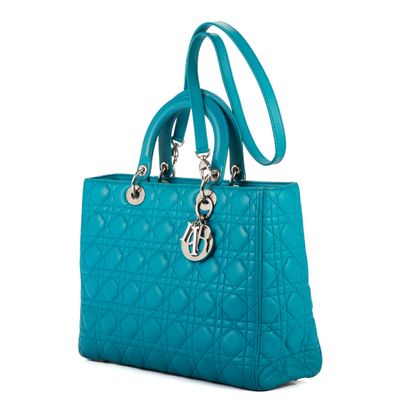 DIOR 
Lady Dior