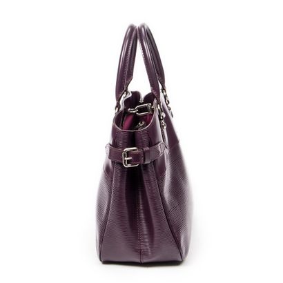 LOUIS VUITTON
Passy