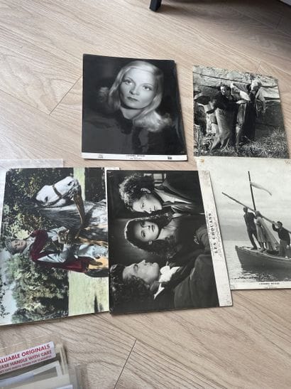 Madeleine SOLOGNE Set including: PORTRAIT...