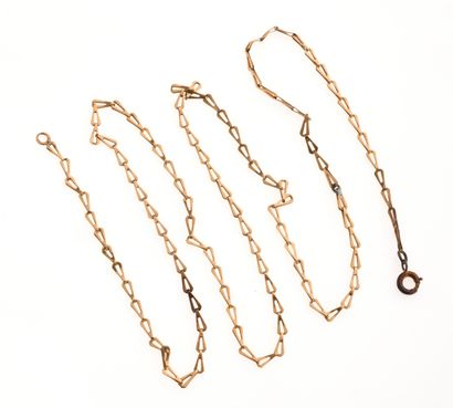 Chain with trapezoid/geometric links in 18k...