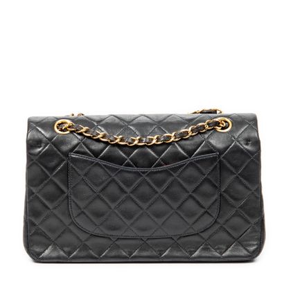 CHANEL 
Timeless Classique double flap
