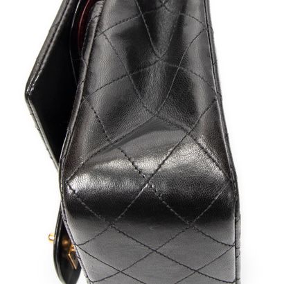 CHANEL
Classic double flap