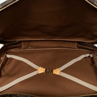 LOUIS VUITTON
Travel bag, 