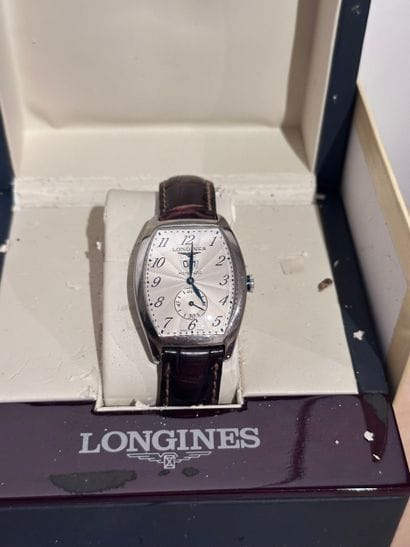 LONGINES
Men's watch model 