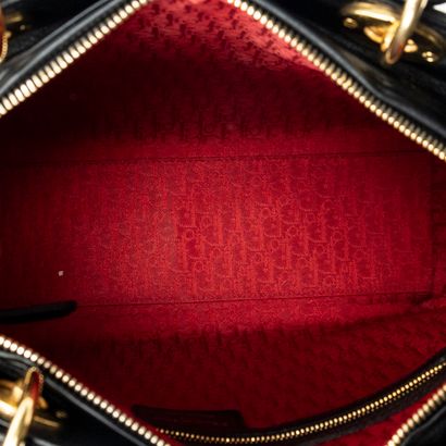 DIOR
Lady Dior