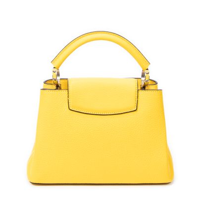 LOUIS VUITTON
Capucines