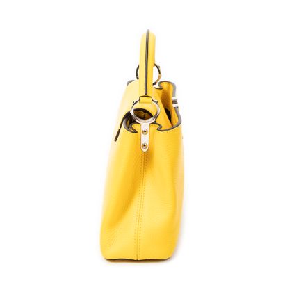 LOUIS VUITTON
Capucines