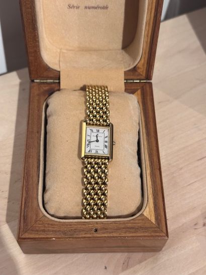 MAURICE LACROIX
Gold-plated steel watch,...