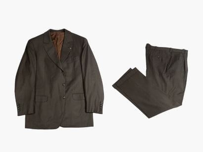 Un costume laine vert trois boutons 1993
Veste...