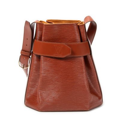 LOUIS VUITTON
Shoulder bag in bronze-colored...