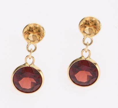 Pair of earrings
in 18k yellow gold 750°/°°...