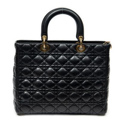 DIOR
Lady Dior