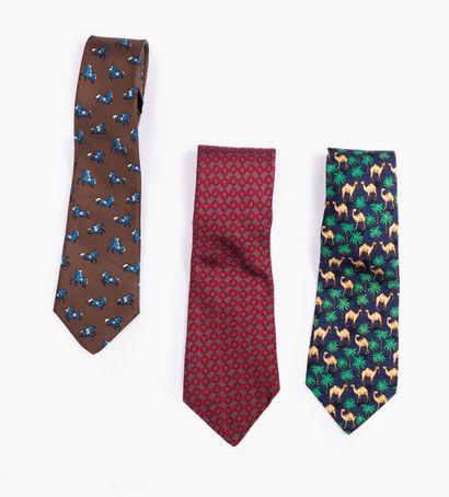 HERMES Paris
Three silk ties with animal...