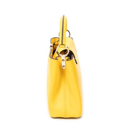 LOUIS VUITTON
Capucines