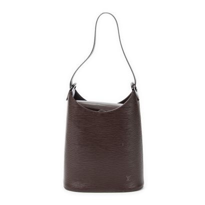 LOUIS VUITTON
Verseau