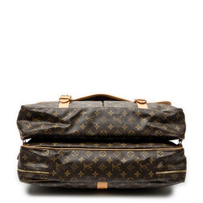 LOUIS VUITTON
Travel bag, 