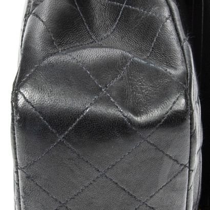 CHANEL 
Timeless Classique double flap