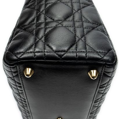 DIOR
Lady Dior
