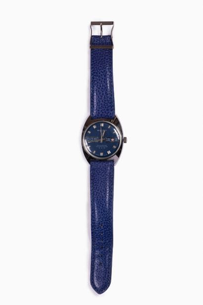 BITUNIA
Steel watch, tonneau case, round...