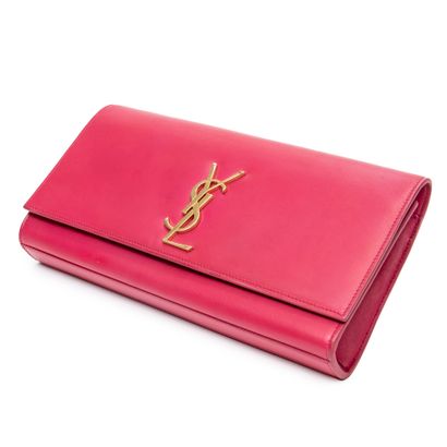SAINT LAURENT Paris
Cassandre