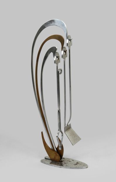 Work 1970
Chromed metal fireplace set consisting...