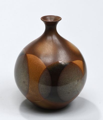 Robert MAXWELL (b. 1932) for Pottery Craft...