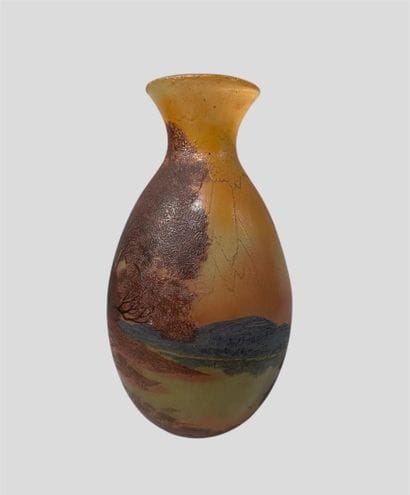 LEGRAS
Baluster-shaped vase with flared neck...