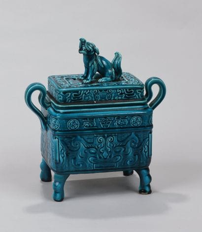 LONGWY
Covered pot in turquoise-glazed earthenware...