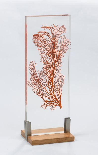 20th century work
Sculpture in translucent...