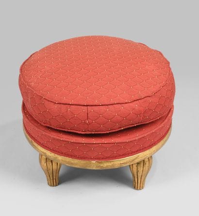 French work 1925
Circular pouf entirely covered...