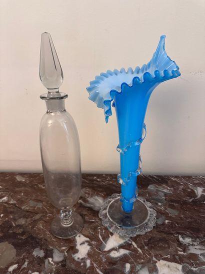 Italian blue glass horn vase. H: 41 cm. A...