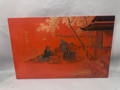 CHINA - Decorative red lacquered and gilded...