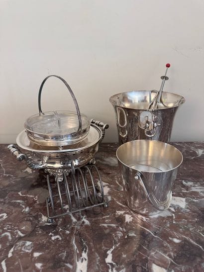 SILVER METAL HANDKERCHIEF including: rocaille-style...