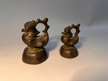MYANMAR? - Two WEIGHTS with ducks. H: 9 and...