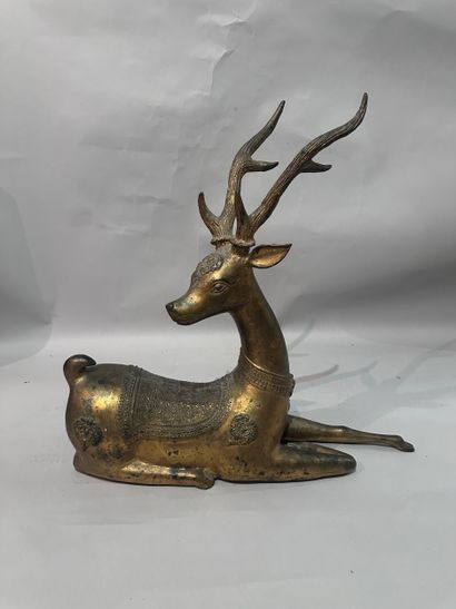 CHINA - Large gilded patinated plaster SUBJECT...