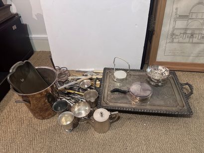 MANNETTE of various silver and pewter metal...