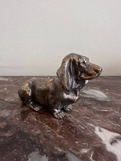 Silver-plated bronze SUJET with basset hound...