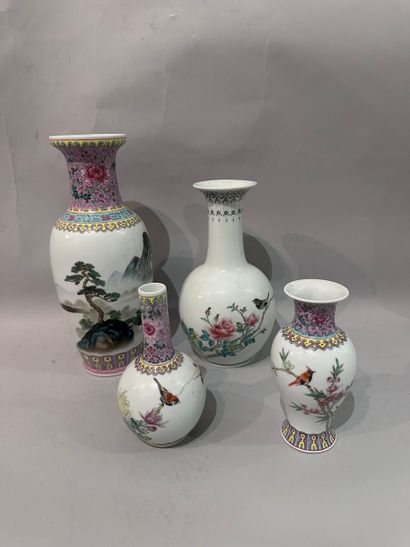 CHINA - Set of three polychrome enameled...