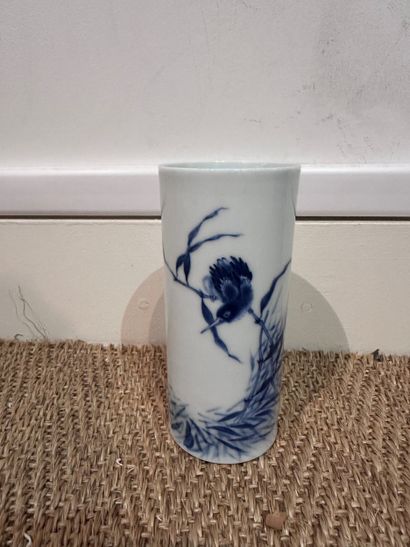 CHINA - BLUE-WHITE ENAMELLED PORCELAIN POT...