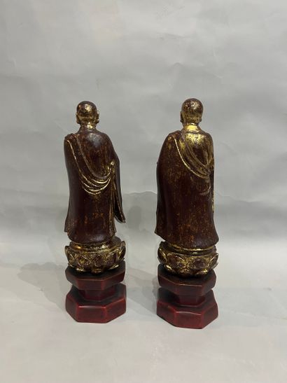VIETNAM - Late 19th century
Two wooden monks...