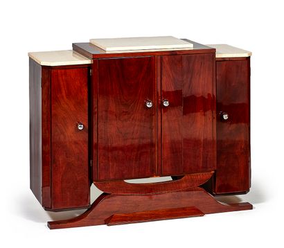 20th-century Art Deco-style piece
Sideboard...