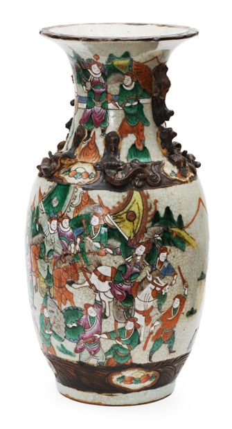 CHINA, Nanjing - 19th century
Polychrome...