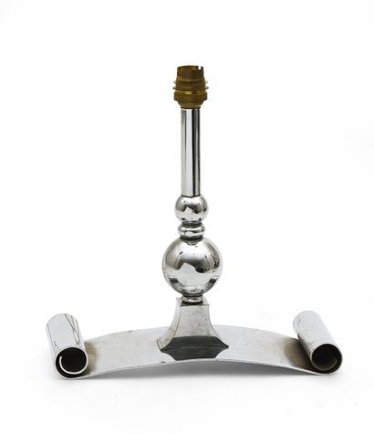 MODERNISTE work 
Chromed metal desk lamp...