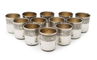 HENIN & CIE
Twelve 925/°° silver liqueur...