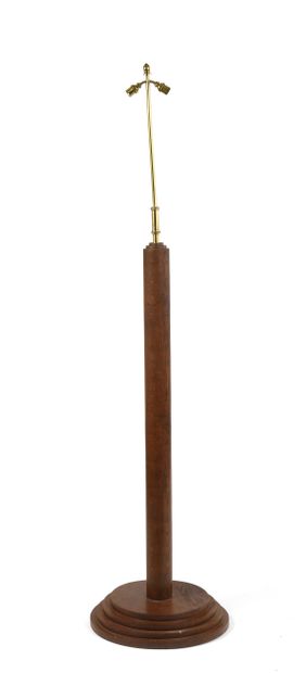 Work 1930
Waxed oak floor lamp with cylindrical...