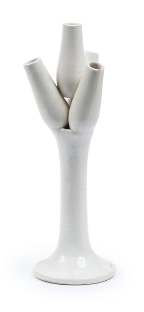20th century work
Cracked white glazed ceramic...
