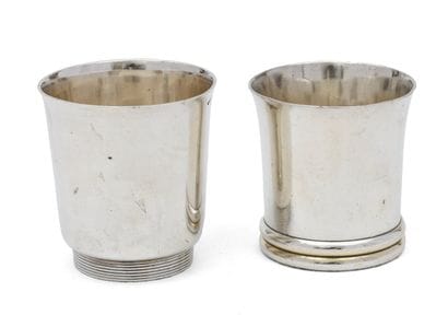PUIFORCAT 
Two modernist TIMBALES in 925/°°...