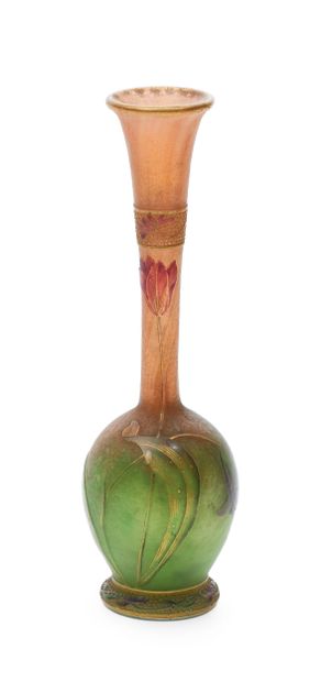 DAUM NANCY
Miniature vase with a long, flared...