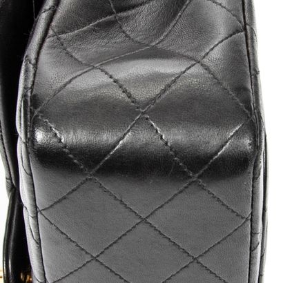 CHANEL
Sac modèle «Timeless Classique double...